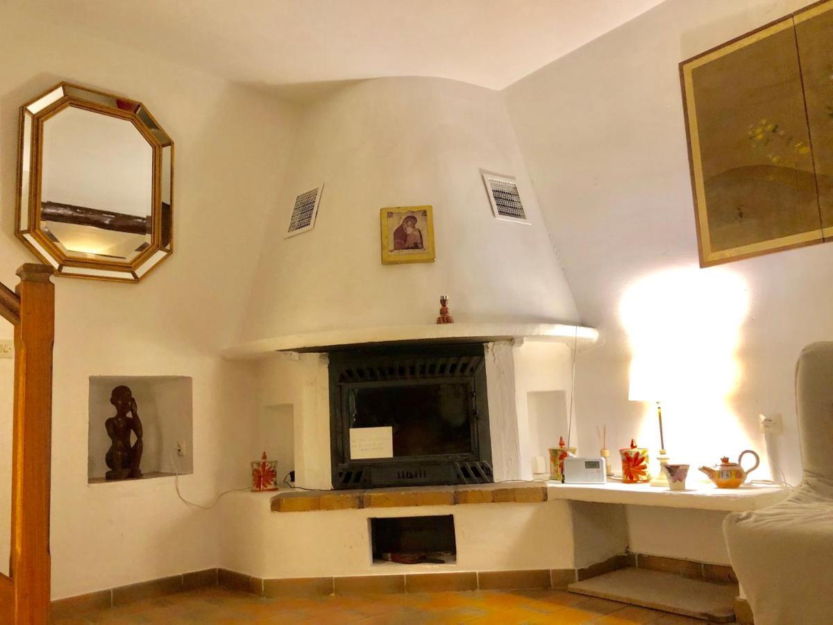 Charmante Maison A Saint Guilhem Le Desert Luaran gambar